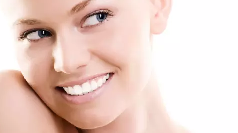 人臉發(fā)腮怎么控制？