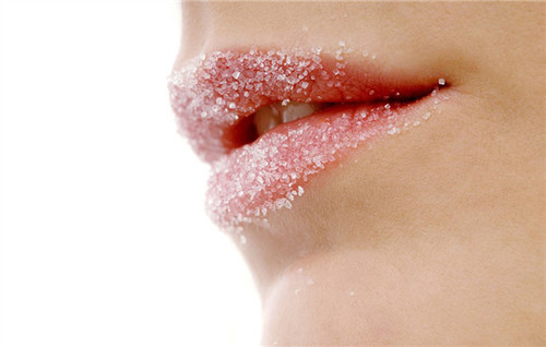 嘴唇修復(fù)手術(shù)疤痕大概需要多少錢？嘴唇修復(fù)手術(shù)要多長(zhǎng)時(shí)間？