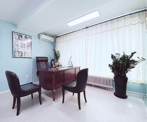 北京東方瑞麗醫(yī)療眼部修復(fù)怎么樣？北京東方瑞麗有何優(yōu)勢？